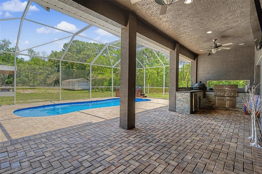 На продажу: $899,900 (5 спален, 3 ванн, 3417 Квадратных фут)