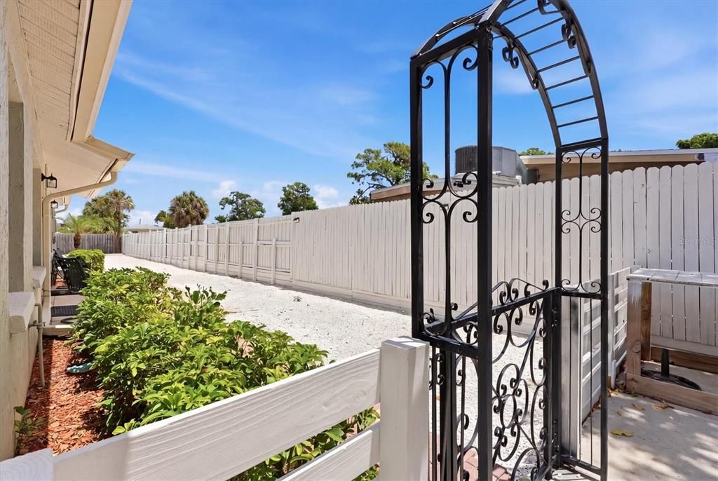 For Sale: $412,500 (8 beds, 0 baths, 1199 Square Feet)