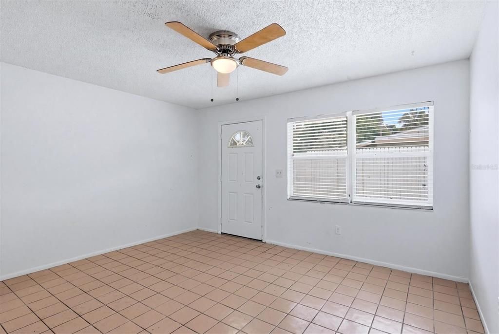 For Sale: $412,500 (8 beds, 0 baths, 1199 Square Feet)