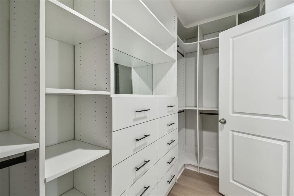 На продажу: $498,000 (4 спален, 2 ванн, 1883 Квадратных фут)