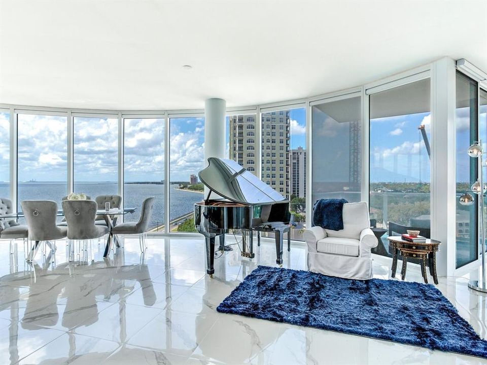 For Rent: $10,000 (3 beds, 3 baths, 3078 Square Feet)