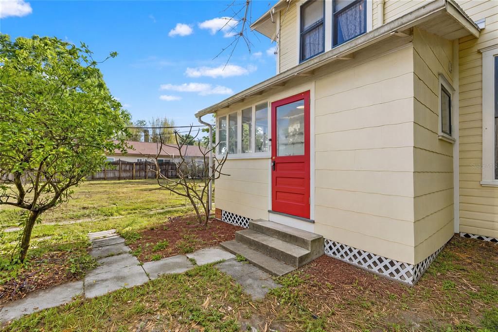 En Venta: $799,999 (6 camas, 3 baños, 2840 Pies cuadrados)