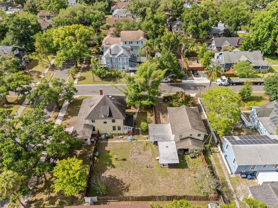 En Venta: $799,999 (6 camas, 3 baños, 2840 Pies cuadrados)