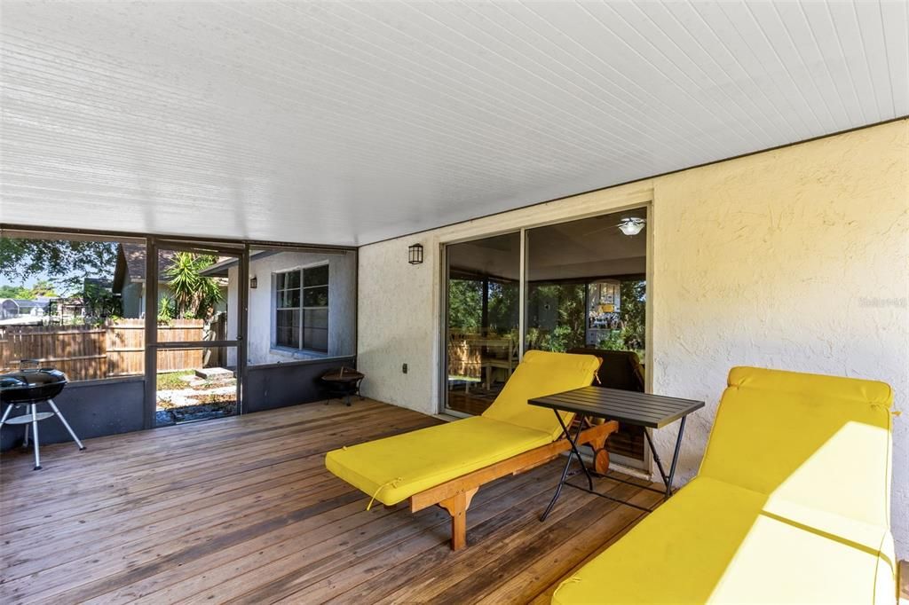 For Sale: $365,000 (3 beds, 2 baths, 1535 Square Feet)