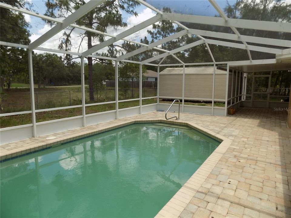 For Sale: $319,500 (3 beds, 2 baths, 1566 Square Feet)
