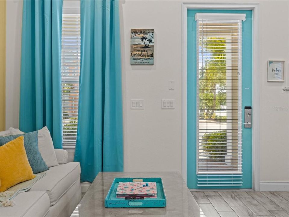 En Venta: $355,999 (1 camas, 1 baños, 660 Pies cuadrados)