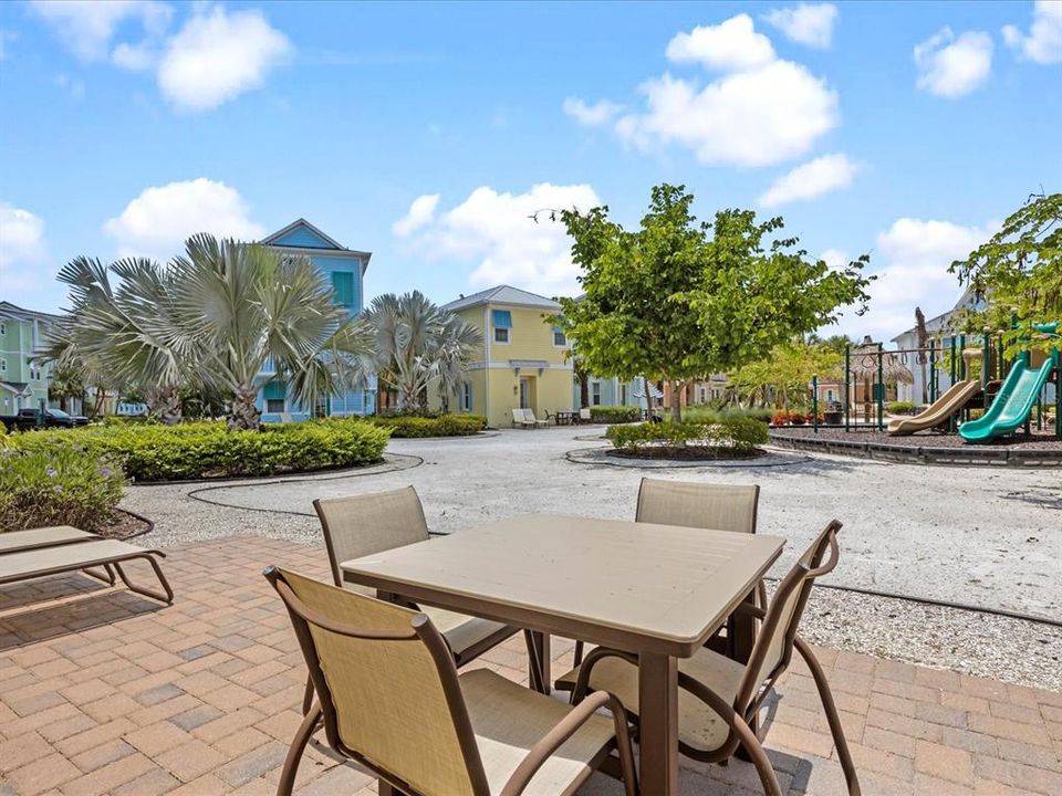 En Venta: $355,999 (1 camas, 1 baños, 660 Pies cuadrados)