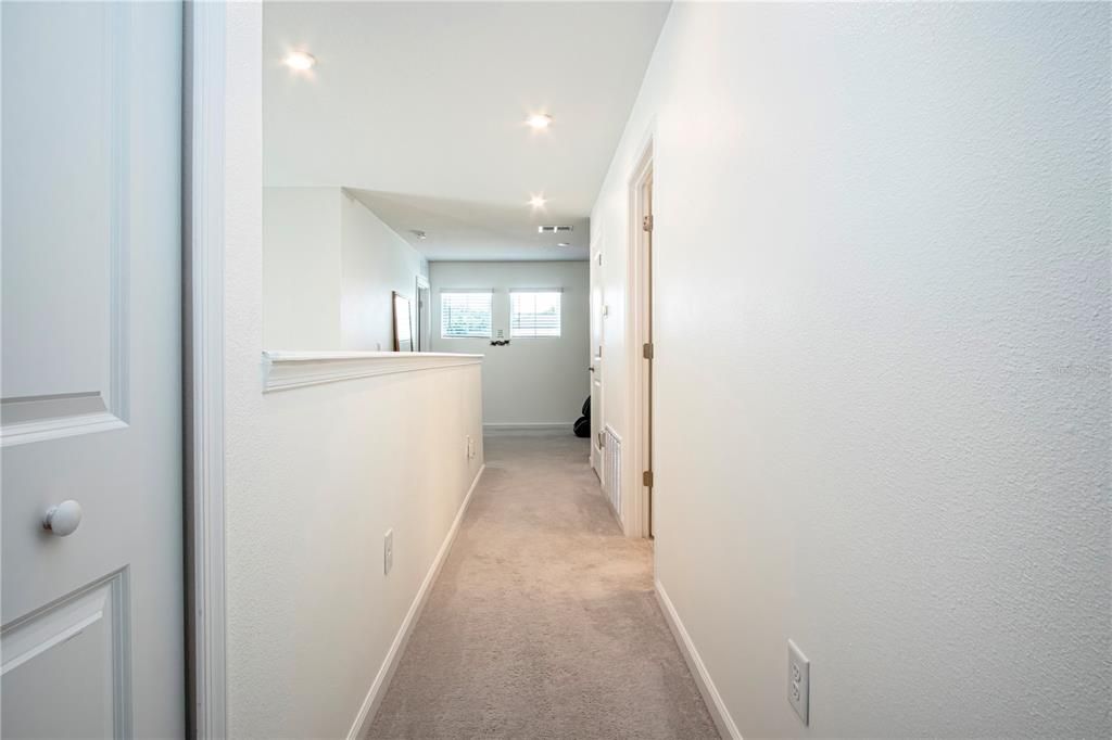 For Sale: $349,900 (3 beds, 2 baths, 1860 Square Feet)