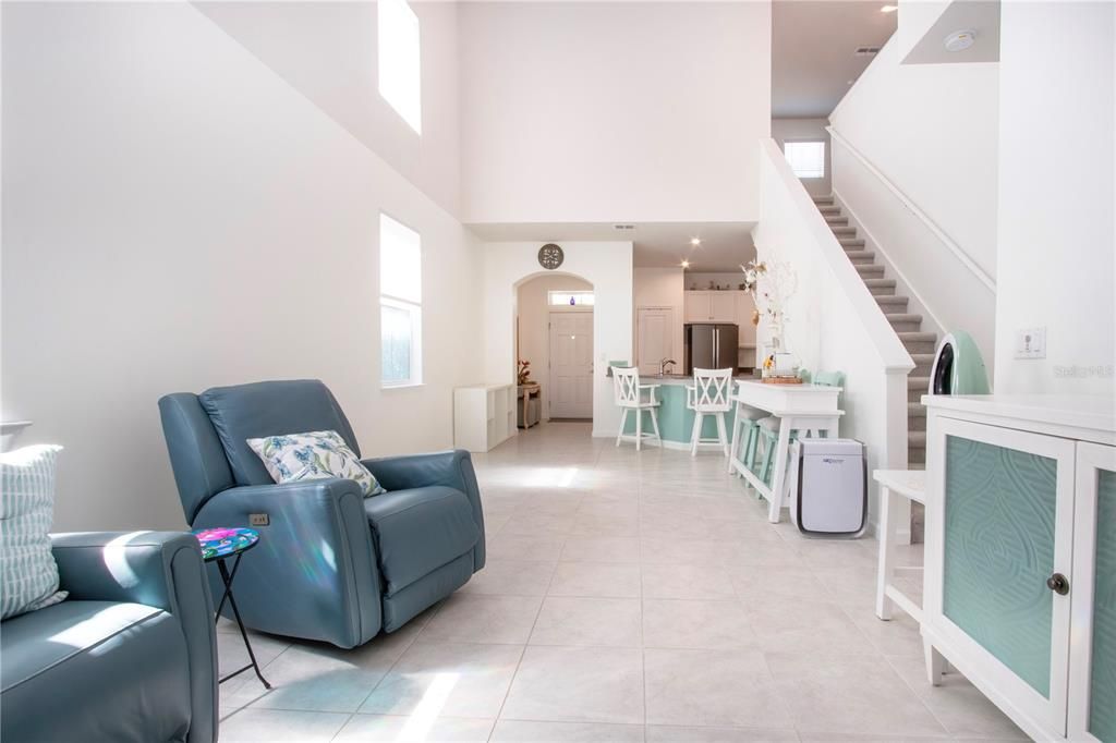 For Sale: $349,900 (3 beds, 2 baths, 1860 Square Feet)