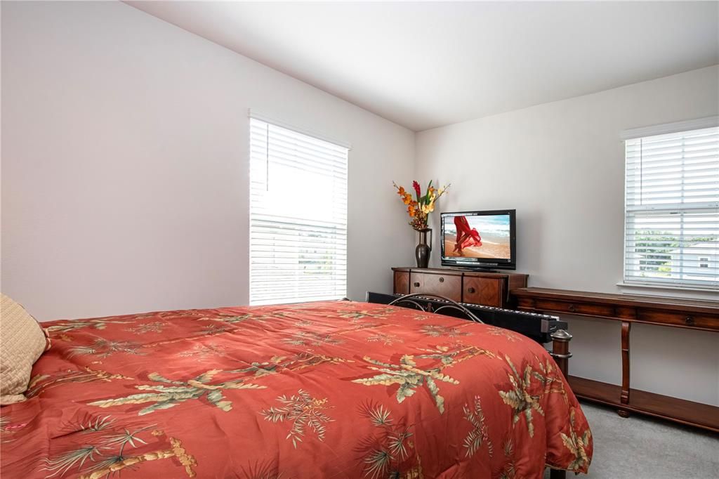 For Sale: $349,900 (3 beds, 2 baths, 1860 Square Feet)