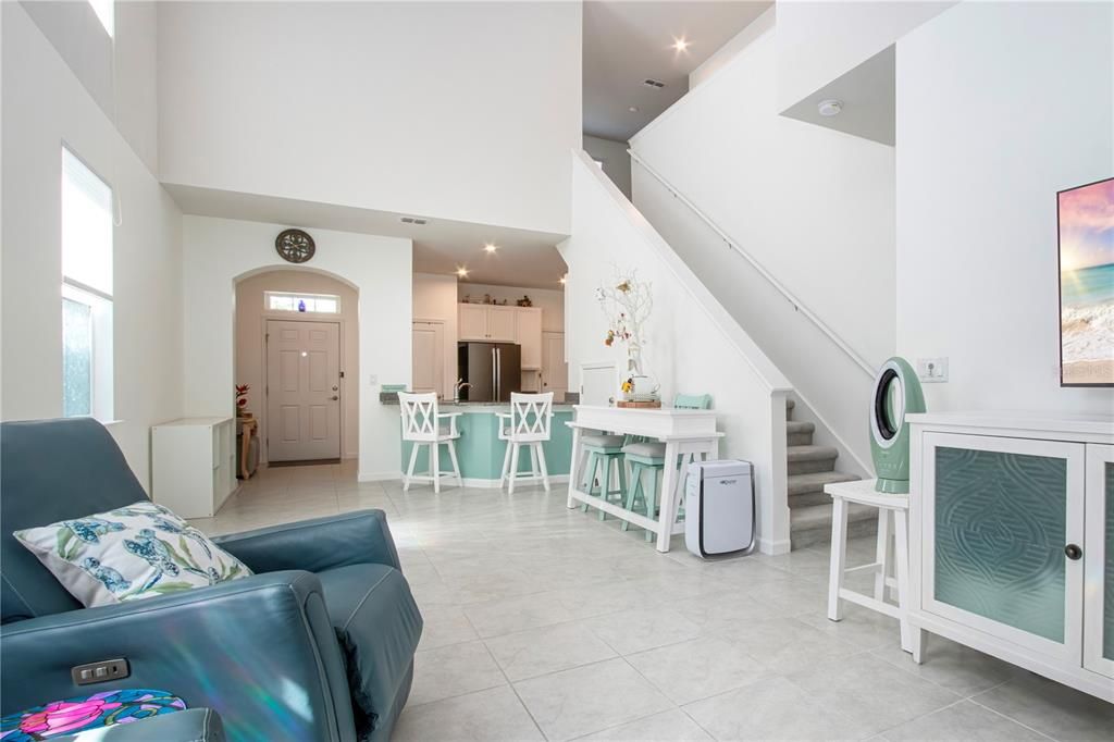 For Sale: $349,900 (3 beds, 2 baths, 1860 Square Feet)