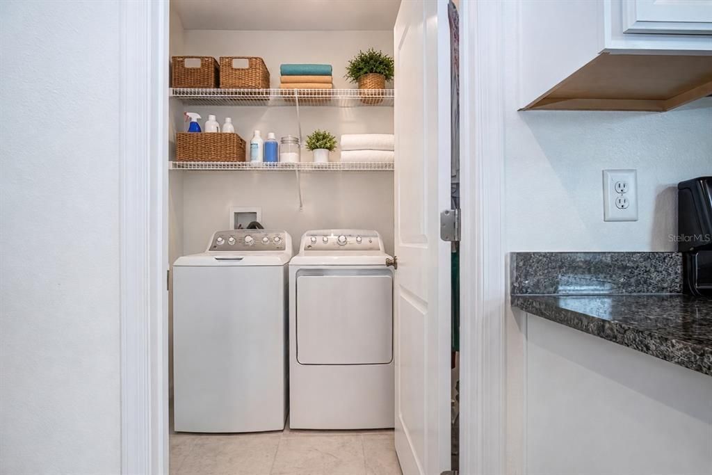 For Sale: $349,900 (3 beds, 2 baths, 1860 Square Feet)