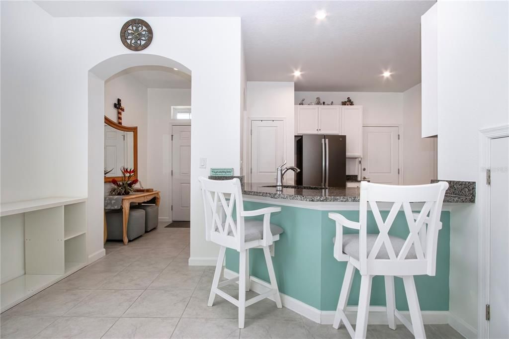 For Sale: $349,900 (3 beds, 2 baths, 1860 Square Feet)