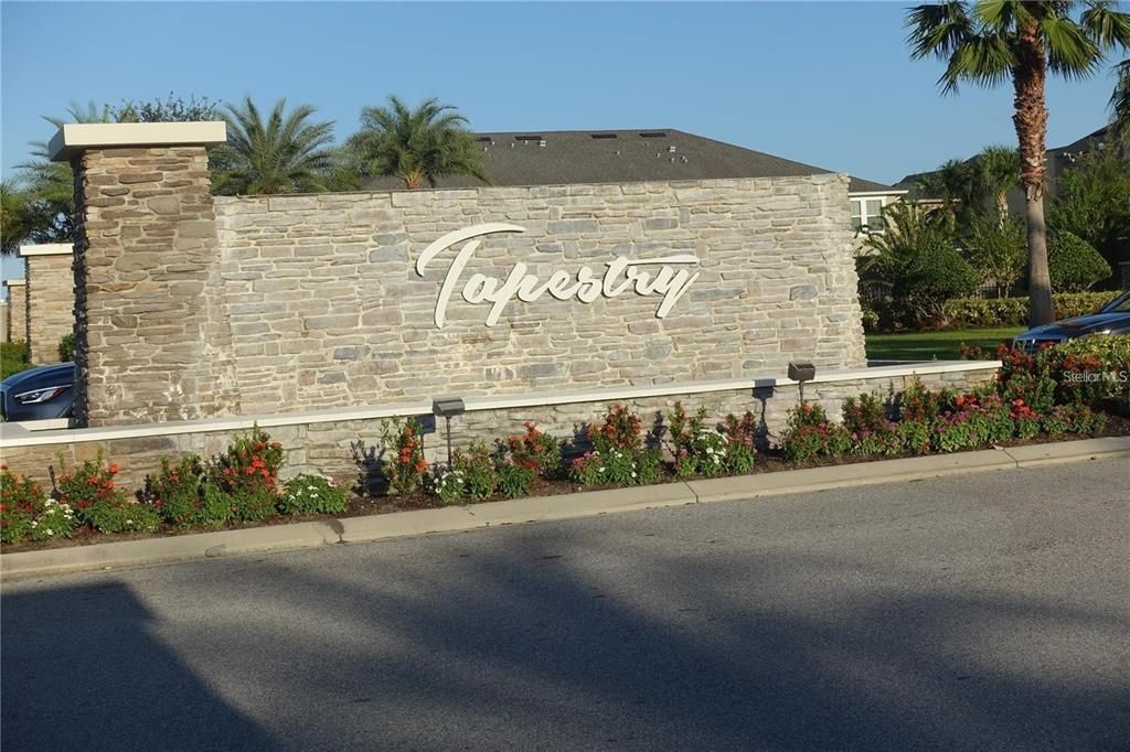 For Rent: $1,300 (1 beds, 1 baths, 600 Square Feet)
