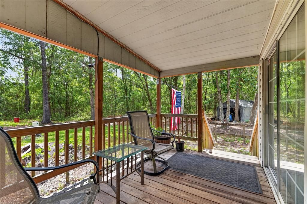 For Sale: $253,000 (3 beds, 2 baths, 1248 Square Feet)
