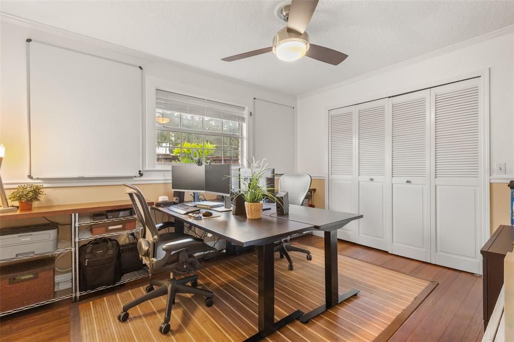 For Sale: $850,000 (4 beds, 2 baths, 1870 Square Feet)