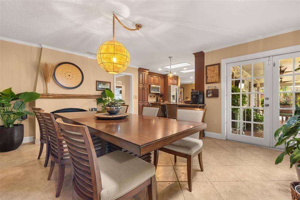 For Sale: $850,000 (4 beds, 2 baths, 1870 Square Feet)