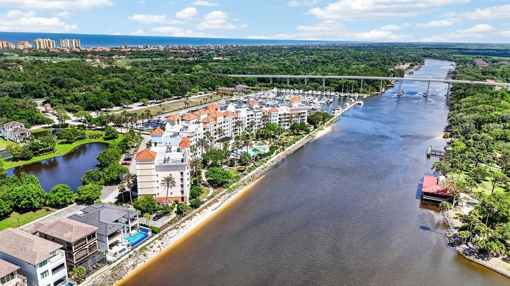 На продажу: $439,900 (2 спален, 2 ванн, 1351 Квадратных фут)