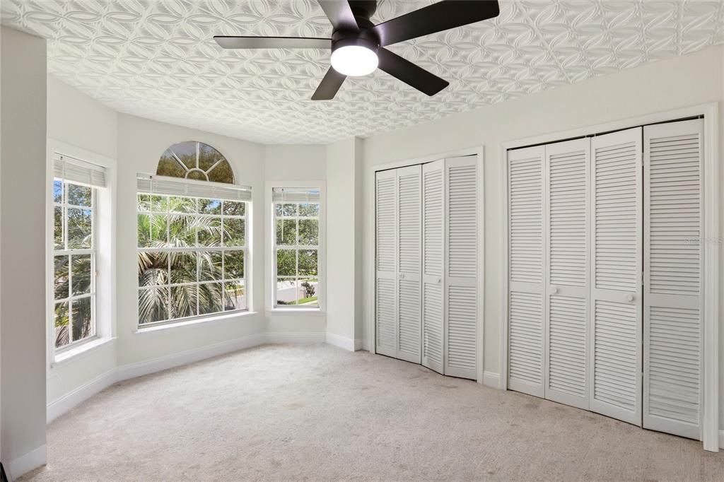 For Sale: $624,900 (5 beds, 3 baths, 2964 Square Feet)