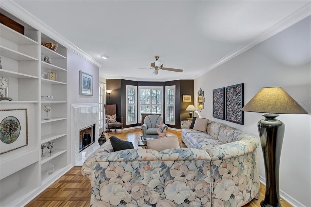 For Sale: $358,000 (3 beds, 2 baths, 1930 Square Feet)
