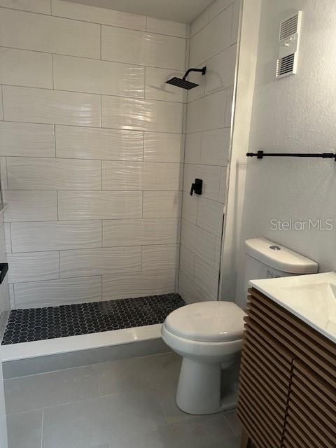For Sale: $285,000 (2 beds, 2 baths, 1007 Square Feet)