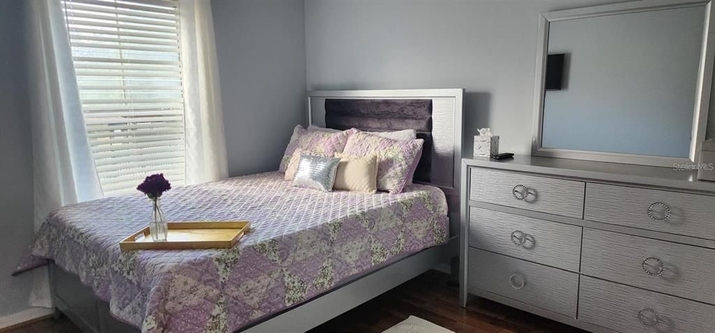 En Renta: $2,495 (3 camas, 2 baños, 1716 Pies cuadrados)