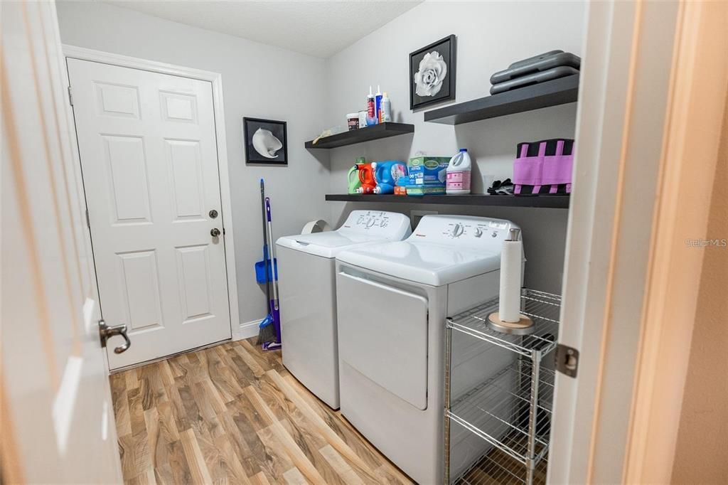 En Renta: $2,495 (3 camas, 2 baños, 1716 Pies cuadrados)