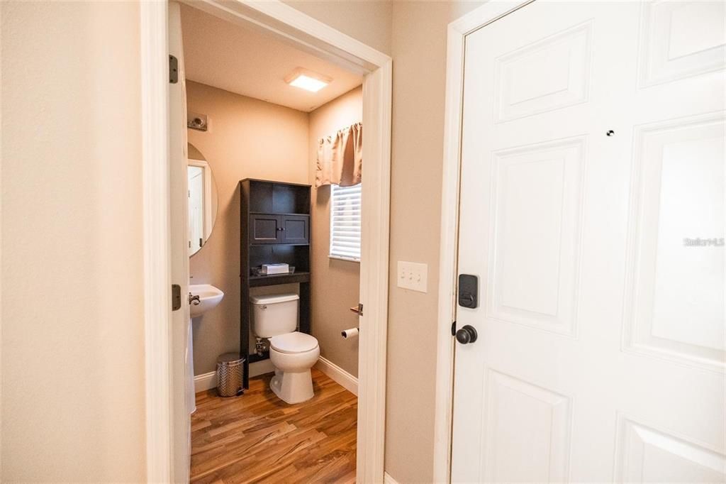 En Renta: $2,495 (3 camas, 2 baños, 1716 Pies cuadrados)