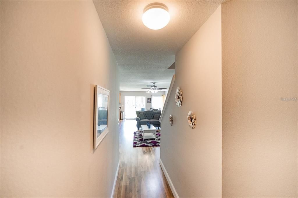 En Renta: $2,495 (3 camas, 2 baños, 1716 Pies cuadrados)