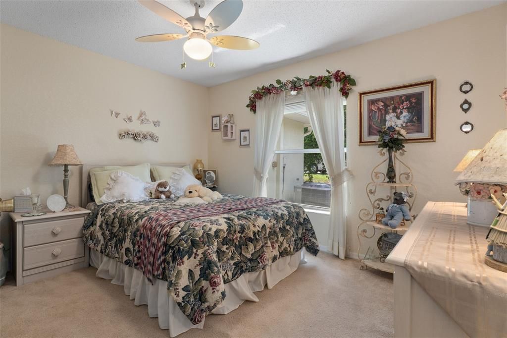 Active With Contract: $379,900 (3 beds, 2 baths, 1841 Square Feet)