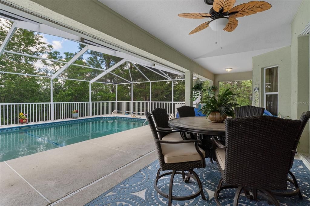 Active With Contract: $379,900 (3 beds, 2 baths, 1841 Square Feet)