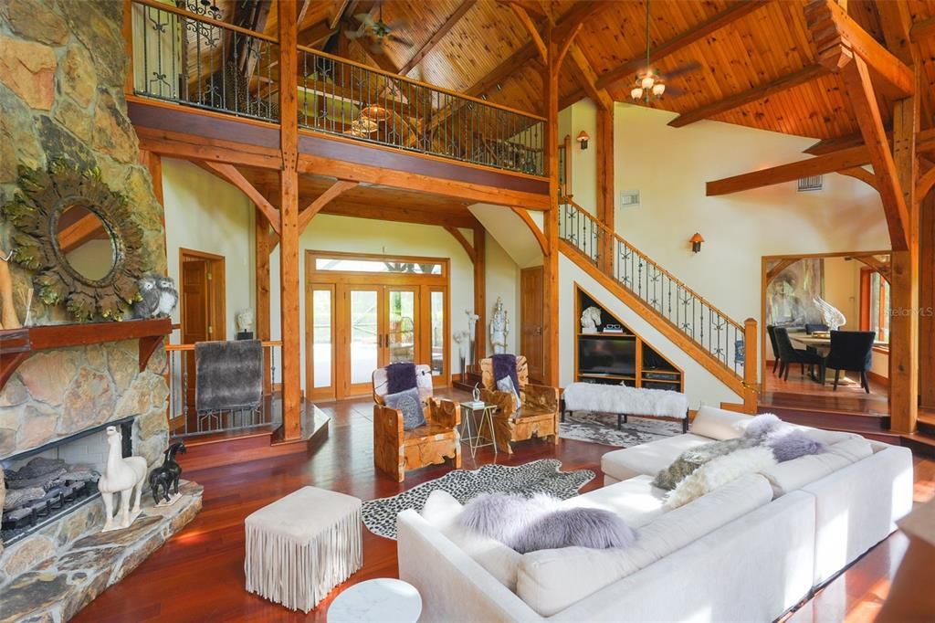 En Venta: $1,290,000 (2 camas, 2 baños, 2740 Pies cuadrados)