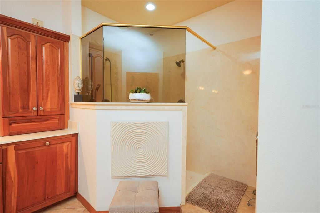 En Venta: $1,290,000 (2 camas, 2 baños, 2740 Pies cuadrados)