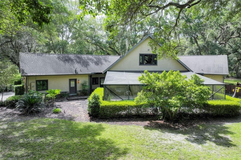 En Venta: $1,290,000 (2 camas, 2 baños, 2740 Pies cuadrados)