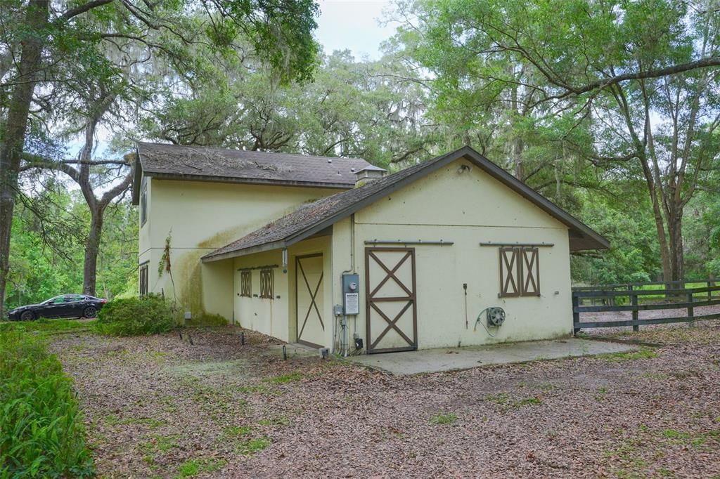 En Venta: $1,290,000 (2 camas, 2 baños, 2740 Pies cuadrados)