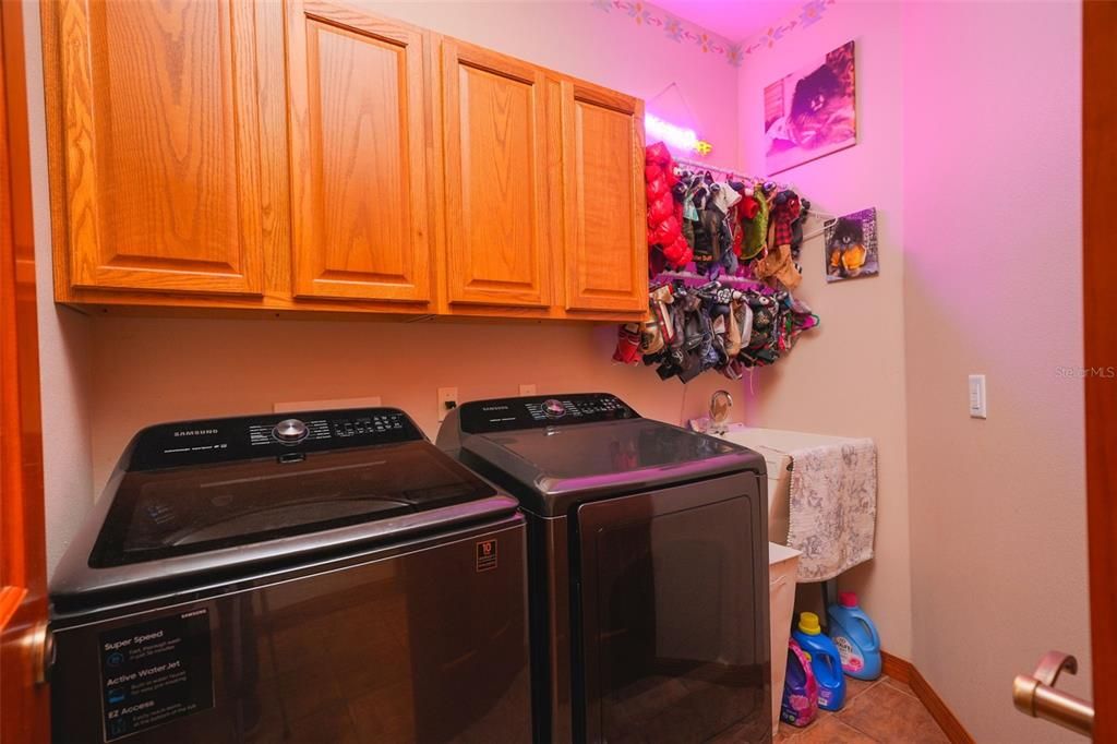 En Venta: $1,290,000 (2 camas, 2 baños, 2740 Pies cuadrados)