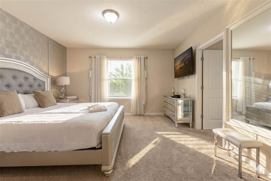 For Sale: $380,000 (4 beds, 3 baths, 2184 Square Feet)