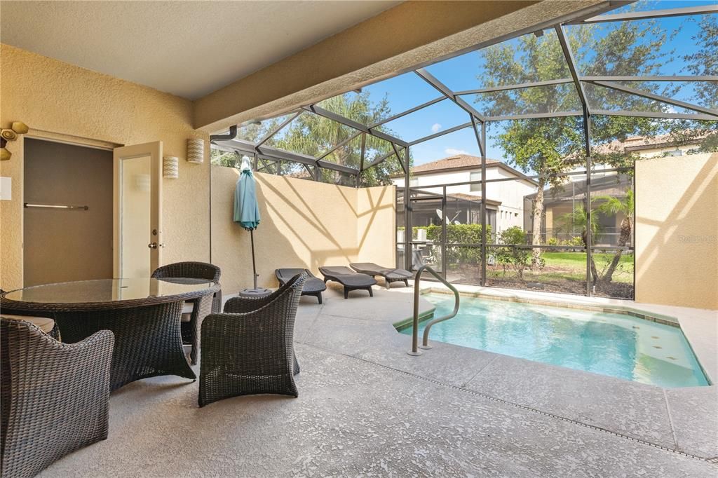 For Sale: $380,000 (4 beds, 3 baths, 2184 Square Feet)
