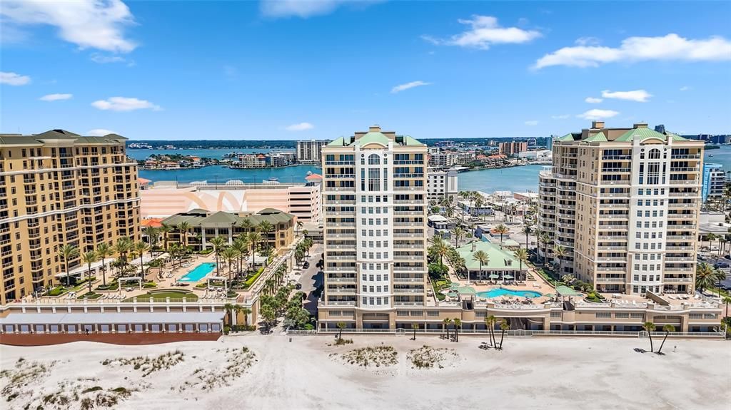 For Sale: $1,699,000 (3 beds, 2 baths, 1600 Square Feet)