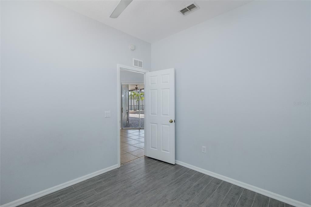 En Venta: $595,000 (5 camas, 3 baños, 2176 Pies cuadrados)