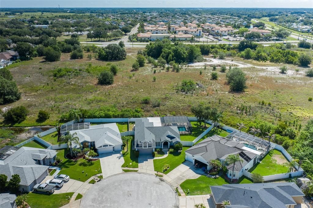 En Venta: $595,000 (5 camas, 3 baños, 2176 Pies cuadrados)