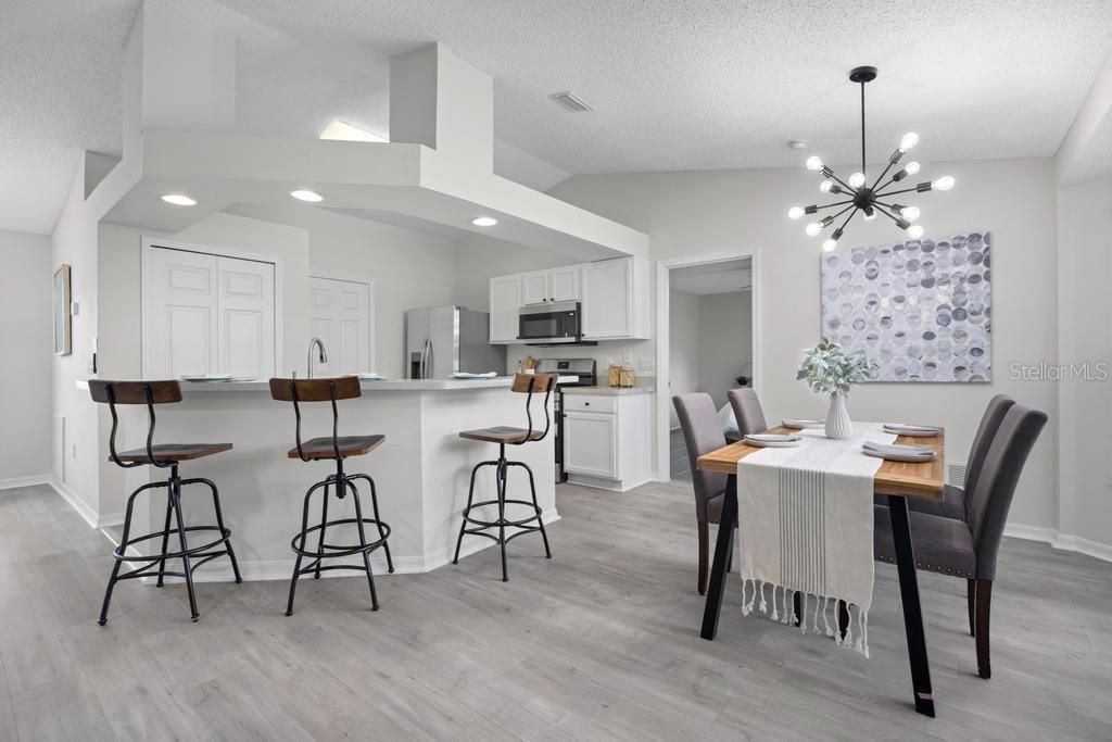 For Sale: $289,990 (3 beds, 2 baths, 1381 Square Feet)
