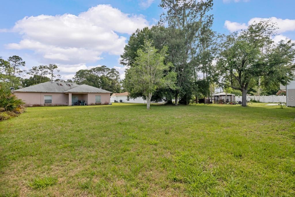 For Sale: $289,990 (3 beds, 2 baths, 1381 Square Feet)