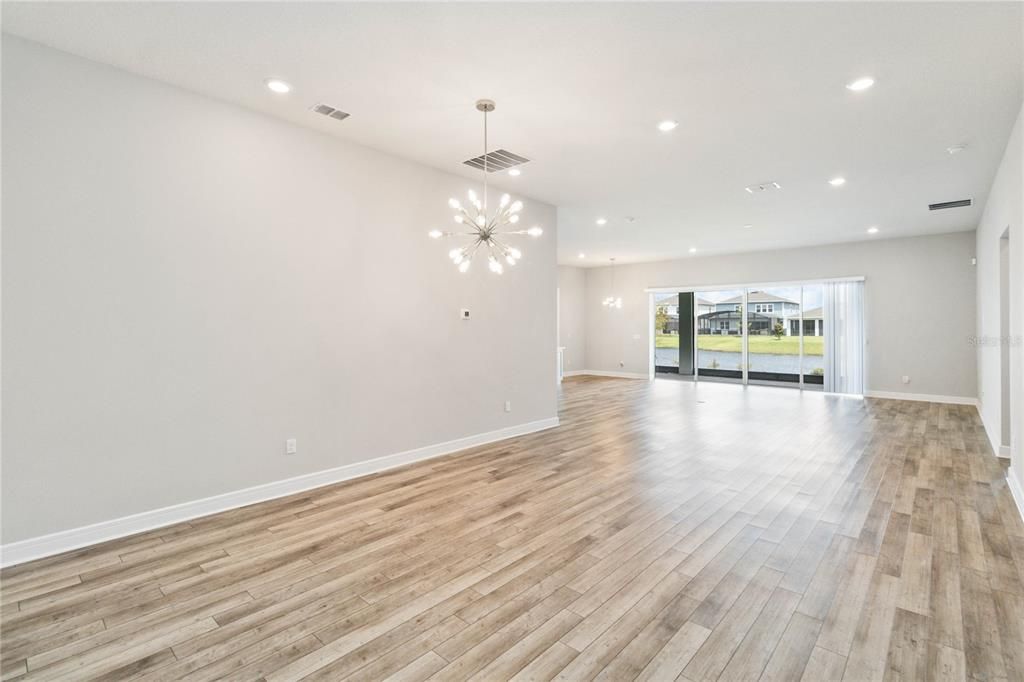 En Renta: $4,500 (5 camas, 3 baños, 2951 Pies cuadrados)