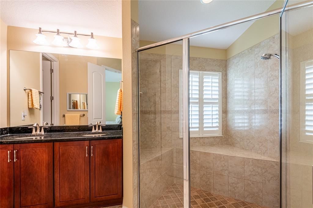 Active With Contract: $465,000 (4 beds, 2 baths, 2076 Square Feet)