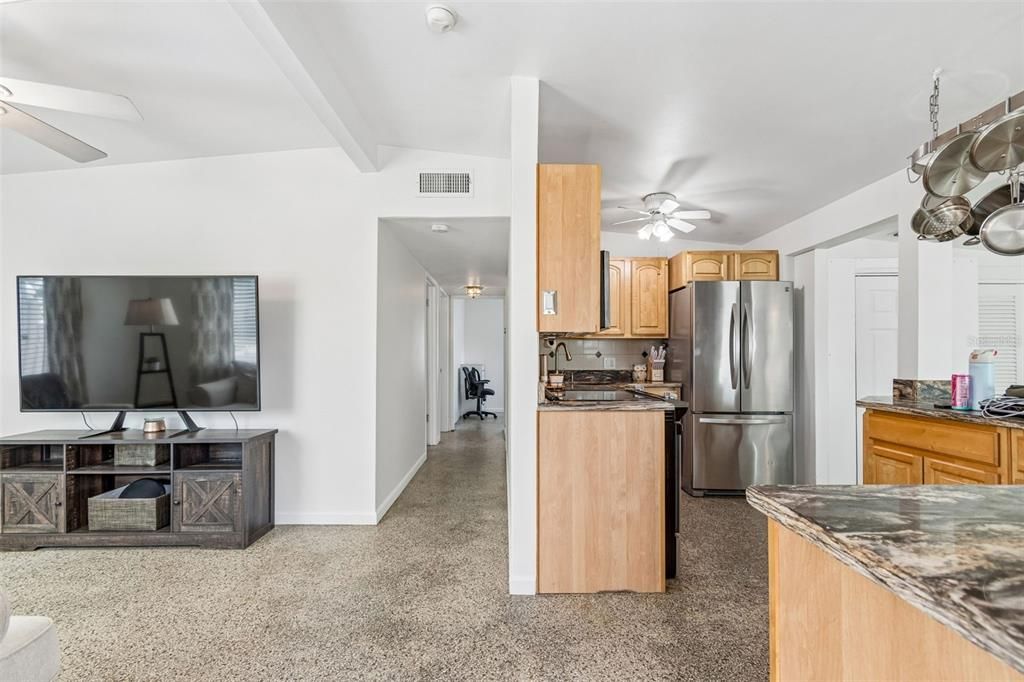 En Venta: $330,000 (3 camas, 1 baños, 1032 Pies cuadrados)