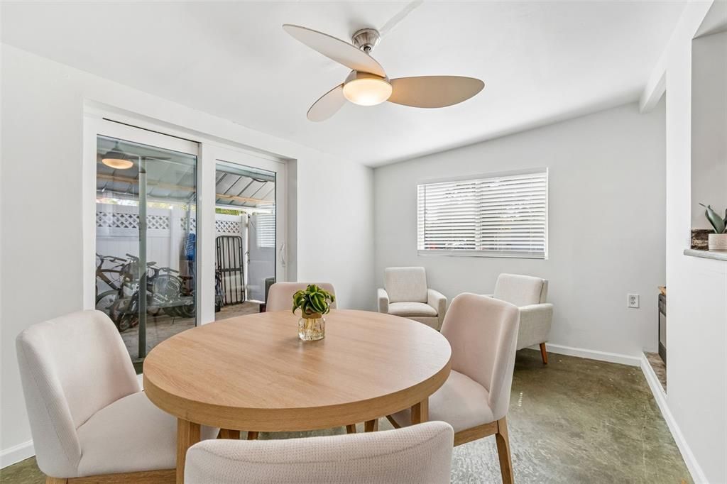 En Venta: $330,000 (3 camas, 1 baños, 1032 Pies cuadrados)