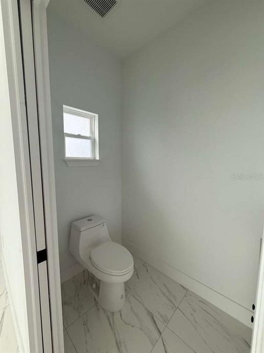 For Sale: $439,900 (3 beds, 2 baths, 1967 Square Feet)