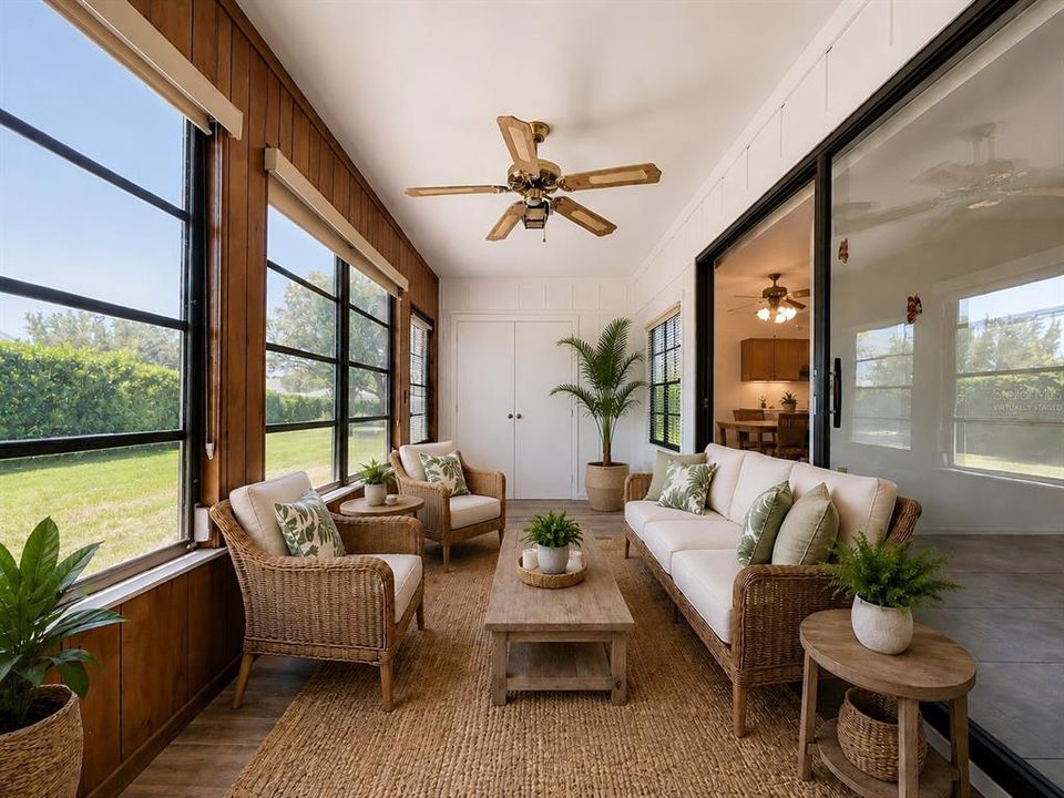 For Sale: $207,000 (2 beds, 2 baths, 1174 Square Feet)