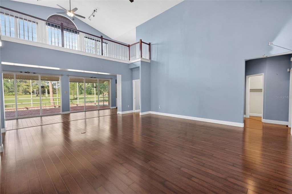 For Sale: $780,000 (4 beds, 4 baths, 4148 Square Feet)